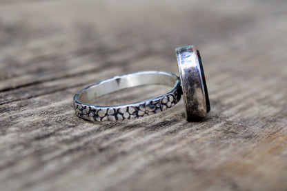 Bloodstone Jasper Ring with a Stamped Floral Band